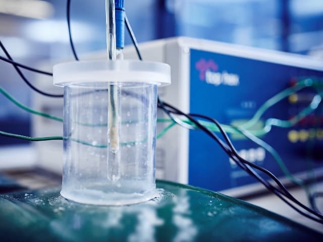 cathodic-disbondment