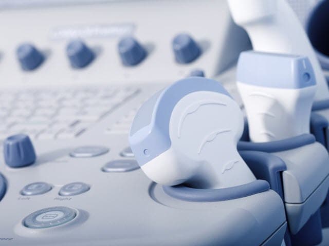 pharma-medical-device-polymer-and-plastics-480x640