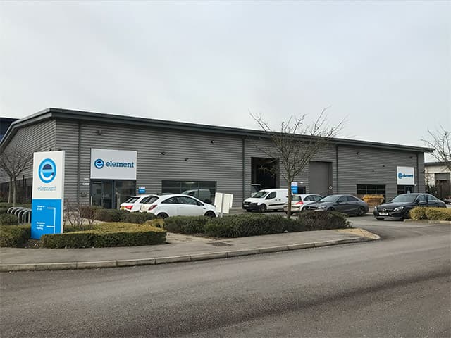 Sheffield Magna 34 640x480